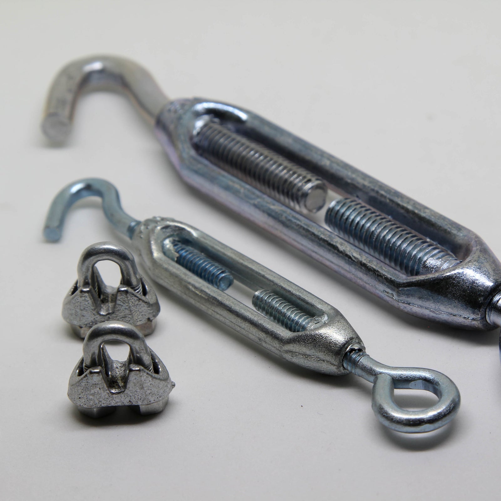 Jaw and eye turnbuckles and wire rope clips